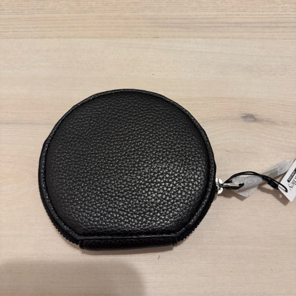 Vera Bradley Black Coin Purse with Floral Accent - Picture 2 of 4